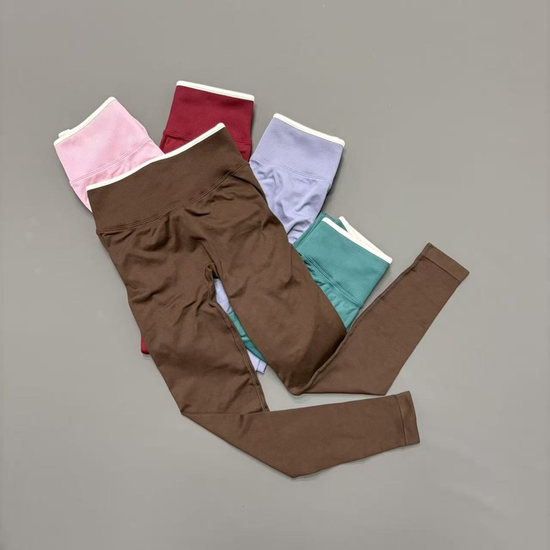 Pilates Yoga Outfit - Leggings Sculpt Scrunch da Donna a