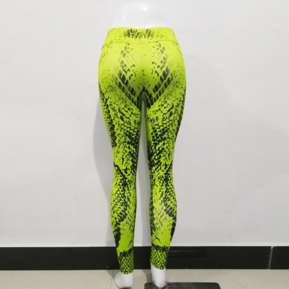 Leggings con Stampa Serpente,  - Pilates Yoga Legging recensione e prezzo